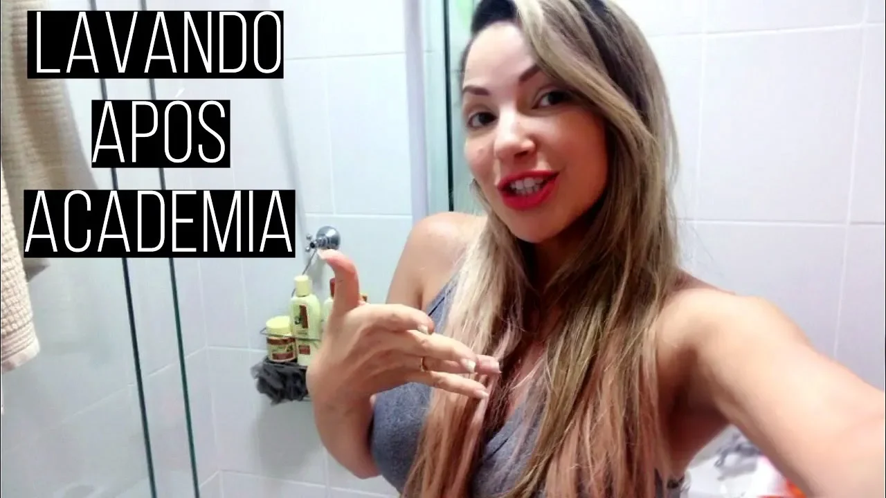 Imagem video aula bia munstein cuidados cabelo umectante com oleo de coco vlog bio extratus por bia munstein.webp